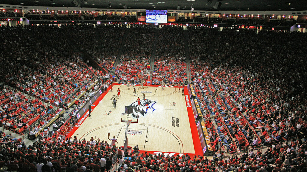 new mexico basketball arena the pit