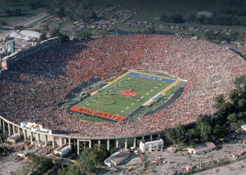 Top 10: World’s 10 Biggest Football Stadiums