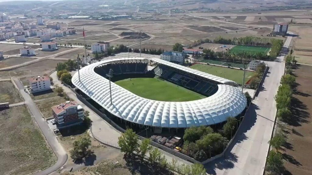 Ankara Yenikent Stadyumu