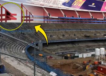 The installation of beams for the VIP boxes in the new Camp Nou has begun
