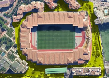Stadiums Hidden Inside the City – Surrounded by Buildings